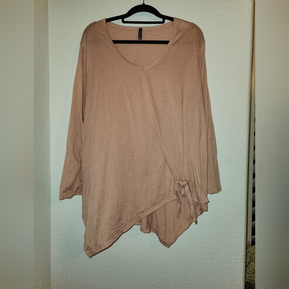 Massini blush pink side tie shark bite top Size 3X - Picture 1 of 6